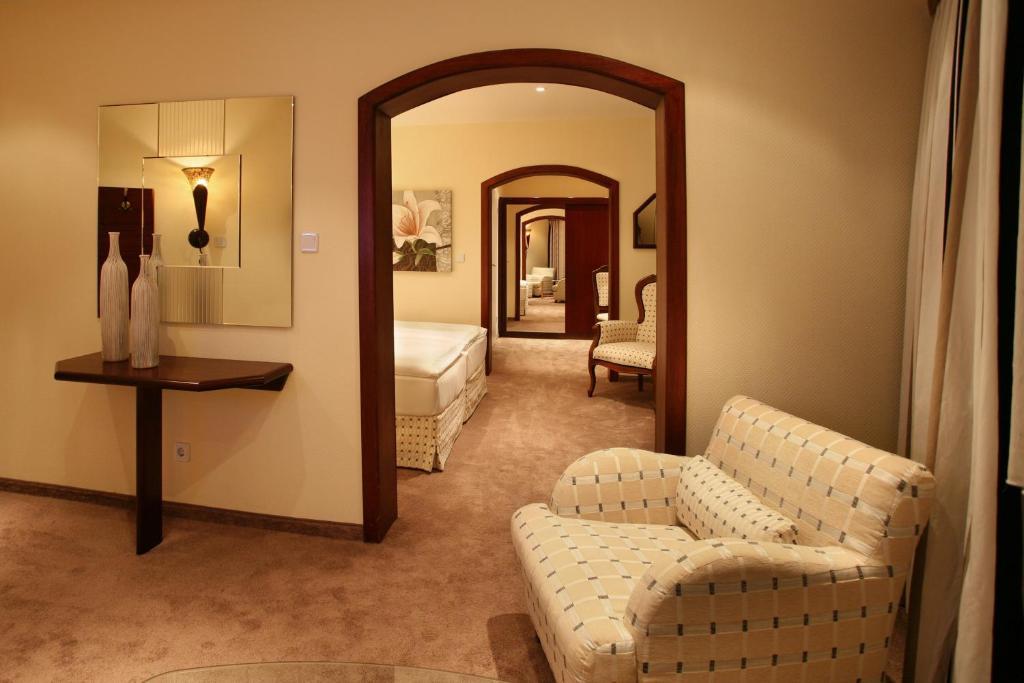 Hotel & Spa Waldecker Hof فيلنغن المظهر الخارجي الصورة