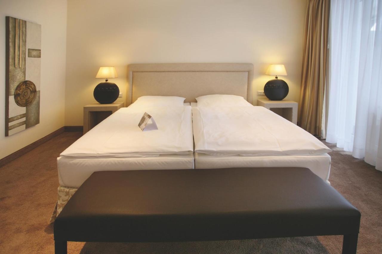 Hotel & Spa Waldecker Hof فيلنغن الغرفة الصورة